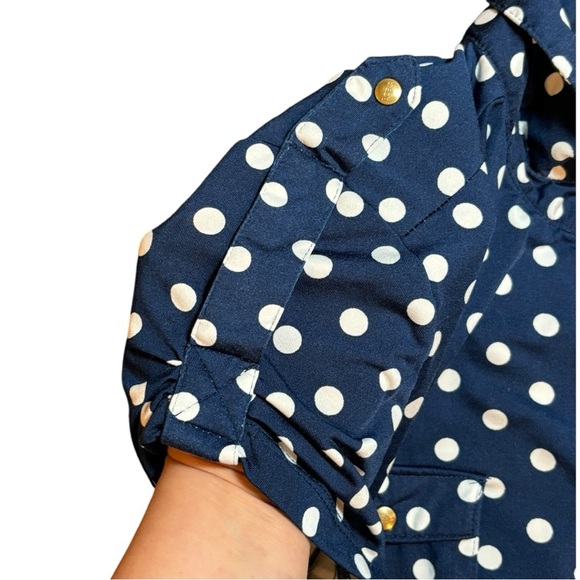 BCBG MaxAzria Polka Dot Snap Button Down Cap Sleeve Sz Large - Picture 3 of 10